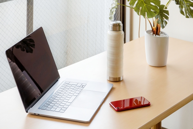 スキルなし男性へ！在宅副業おすすめ最新情報